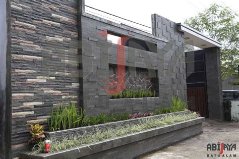 model desain pagar rumah minimalis batu alam unik