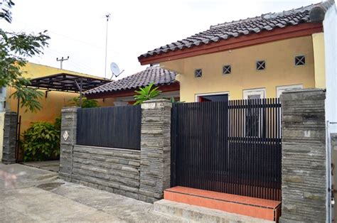 gambar pagar rumah minimalis batu alam